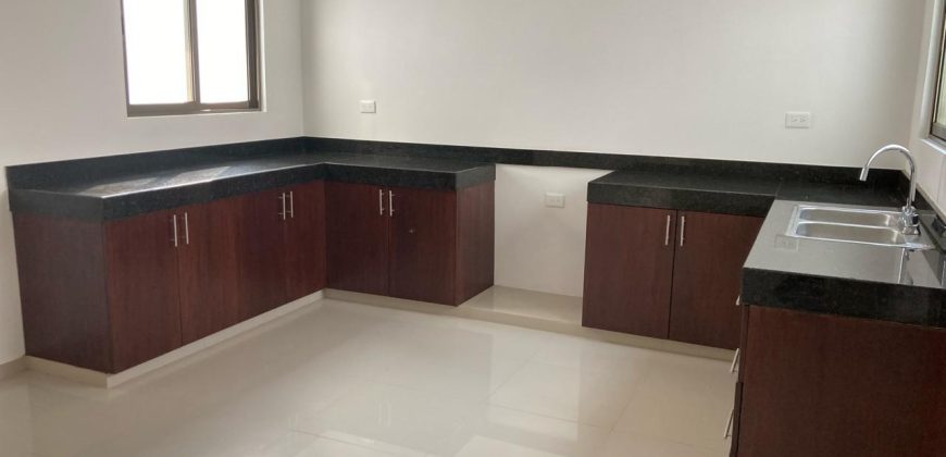 Venta de Casa en Arborea Residencial, Conkal