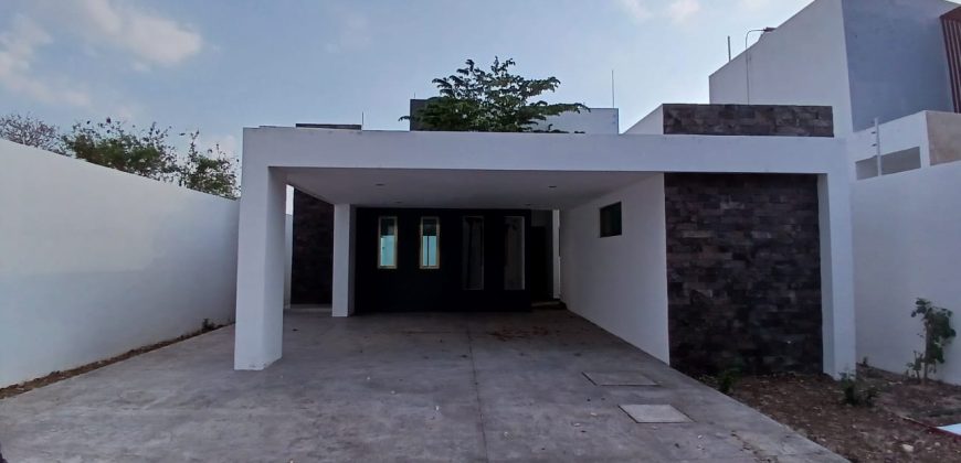 Venta de Casa en Arborea Residencial, Conkal