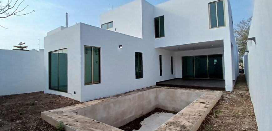 Venta de Casa en Arborea Residencial, Conkal